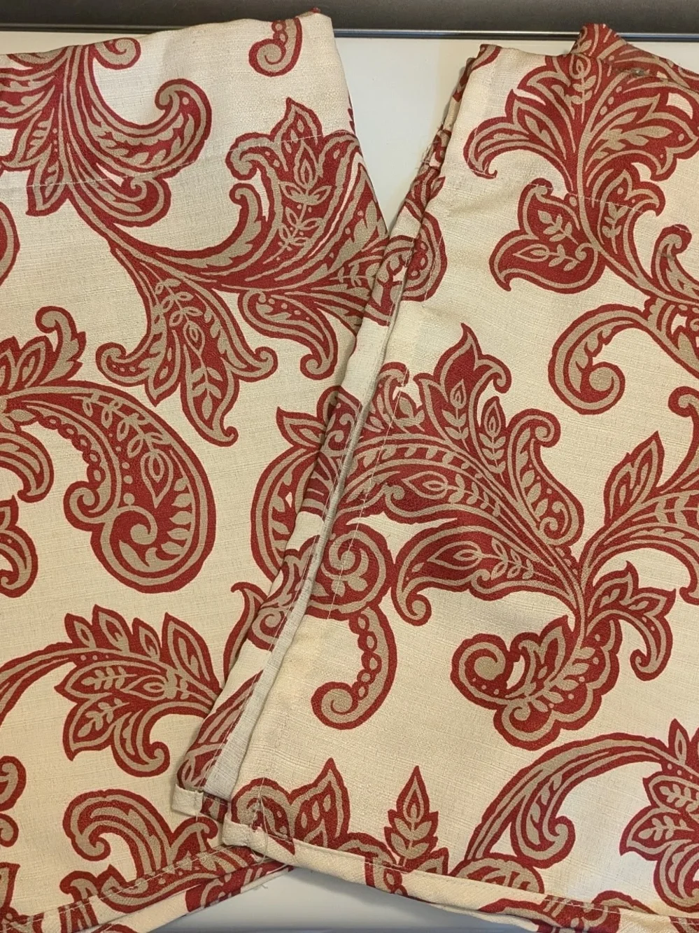 Elegant Burgundy Paisley Window Valances (Set of 2)